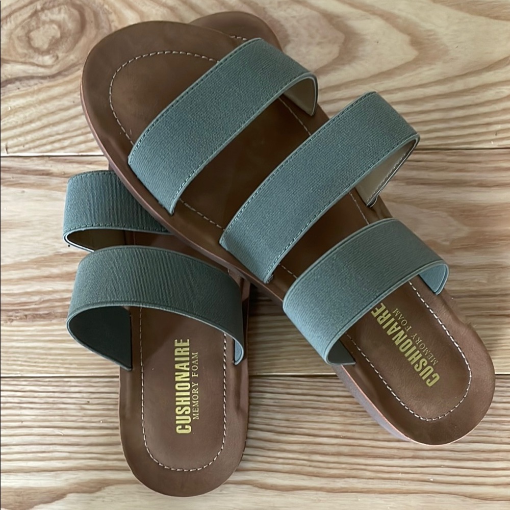 Cushionaire Women's Sandals - Gray